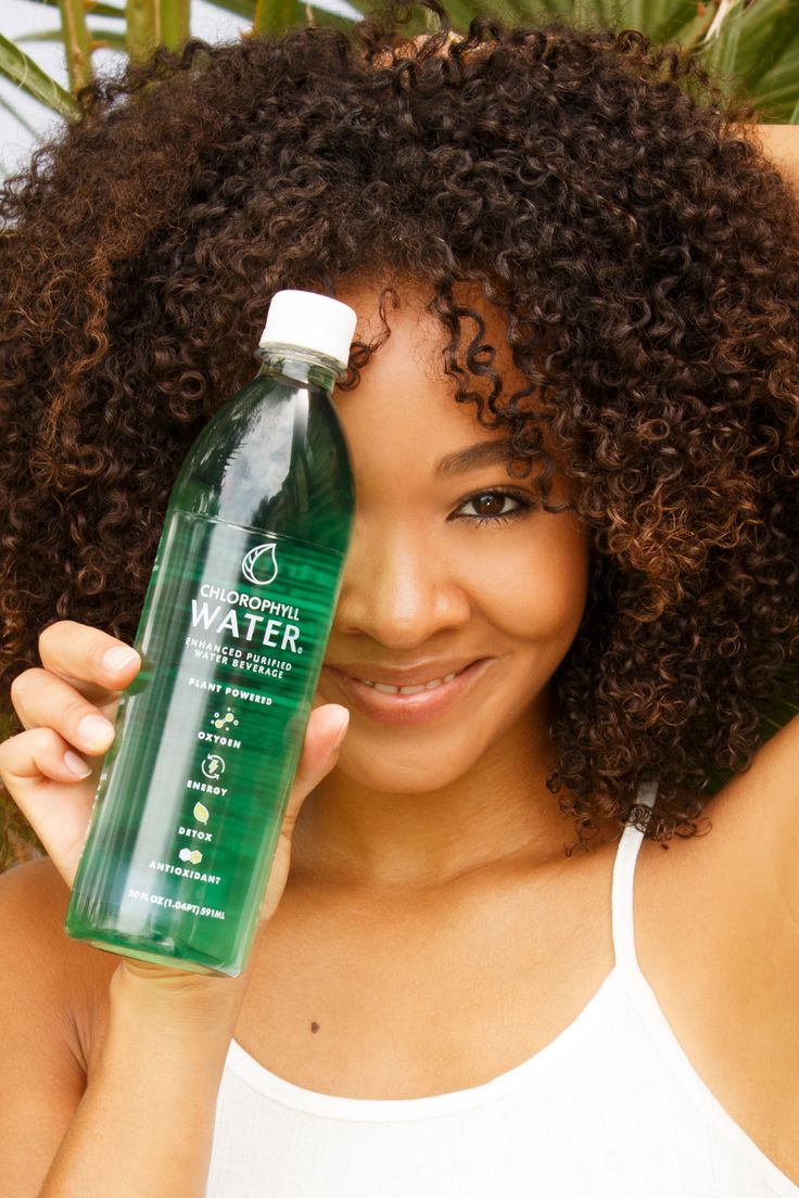 Enlov Bottle Lifestyle